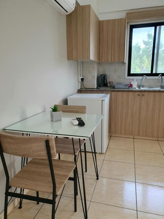 Valentina Apartments 파포스 외부 사진