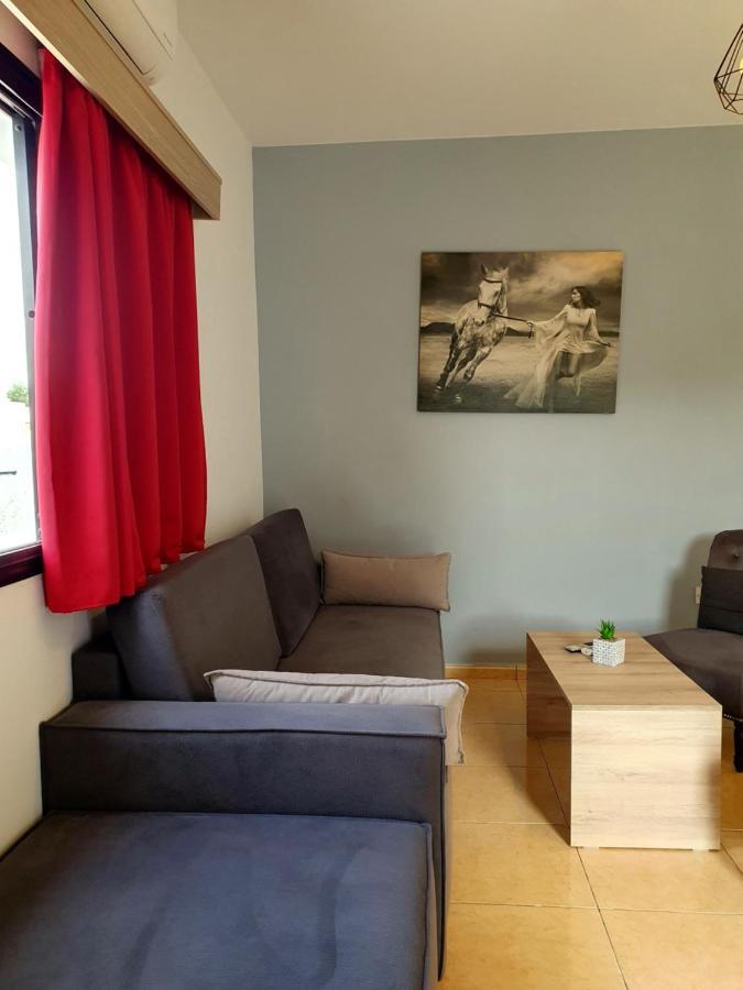 Valentina Apartments 파포스 외부 사진