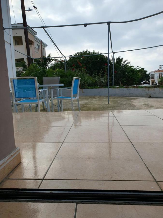 Valentina Apartments 파포스 외부 사진