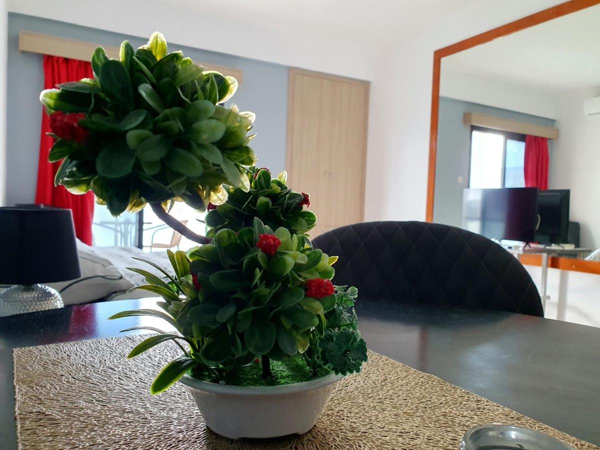 Valentina Apartments 파포스 외부 사진