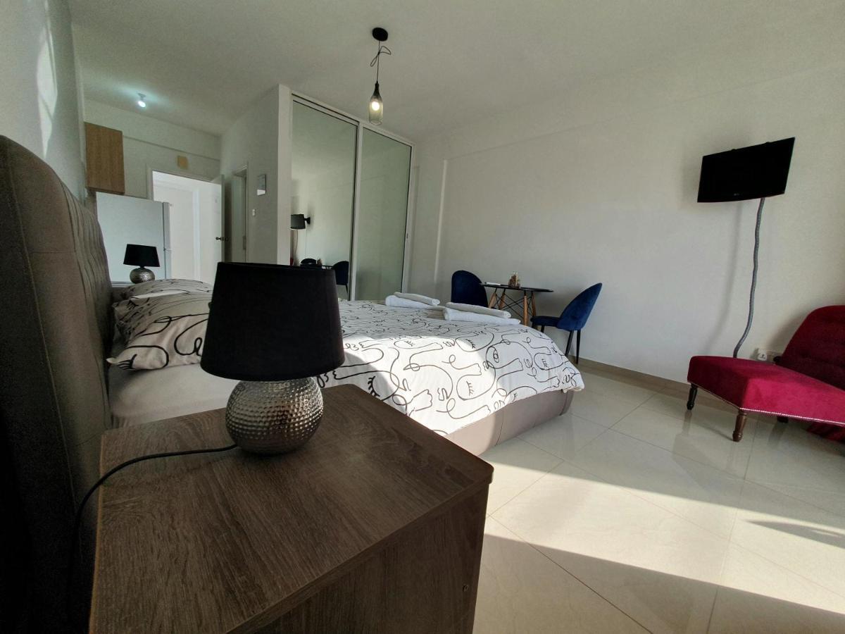 Valentina Apartments 파포스 외부 사진
